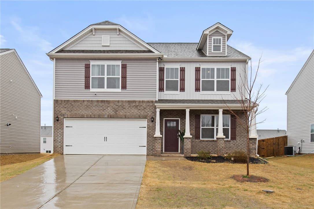 Property image 1 at 107 Slateford Circle, Piedmont, SC 29673