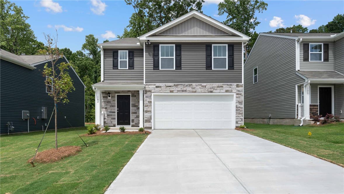 102 Licklog Court