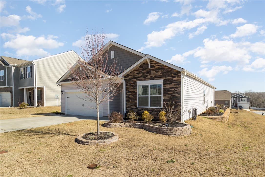 Property image 3 at 100 Fountain Oak Lane, Easley, SC 29642