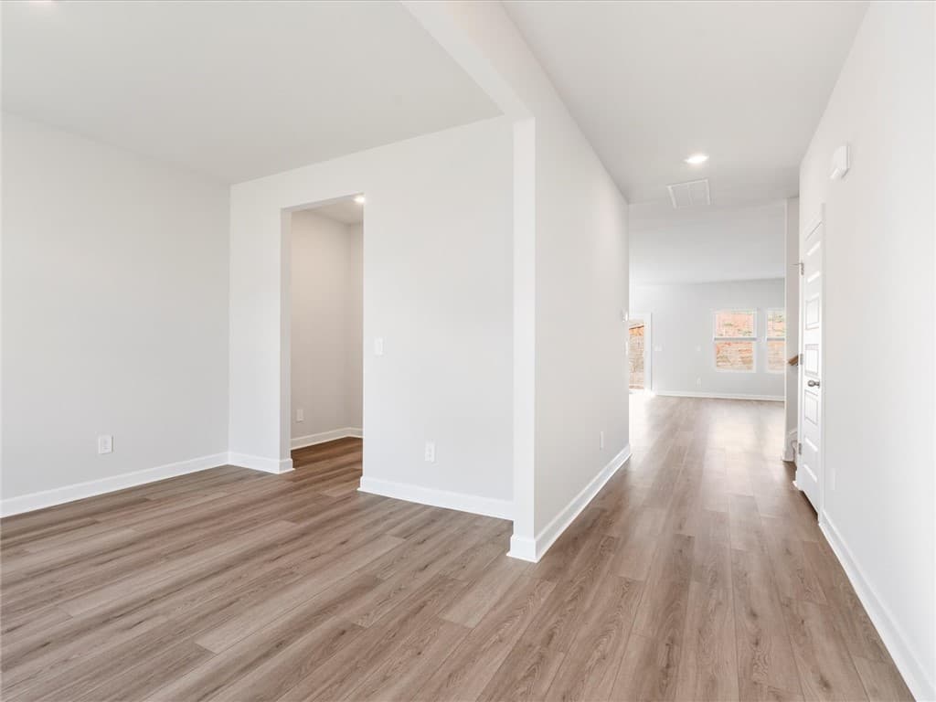 Property image 3 at 209 Maxwell Drive, Easley, SC 29642
