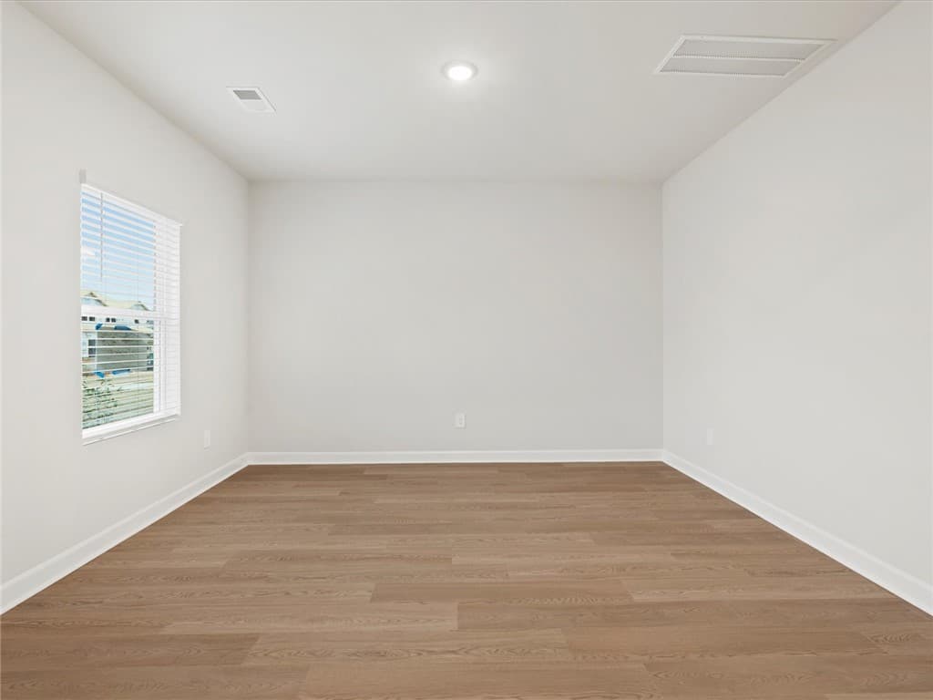 Property image 4 at 106 Tantalus Street, Gray Court, SC 29645