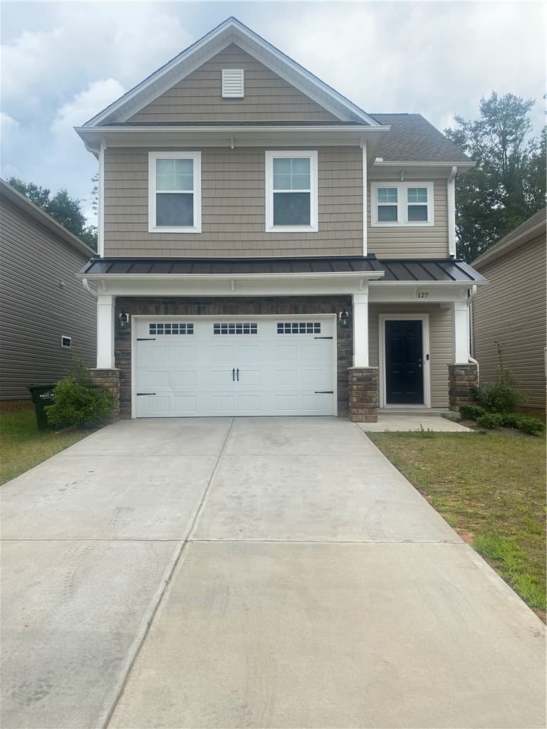 Highland Park, Easley Community