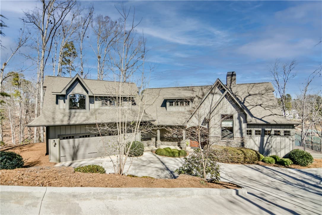 Property image 2 at 807 Elmtree Lane, Seneca, SC 29672