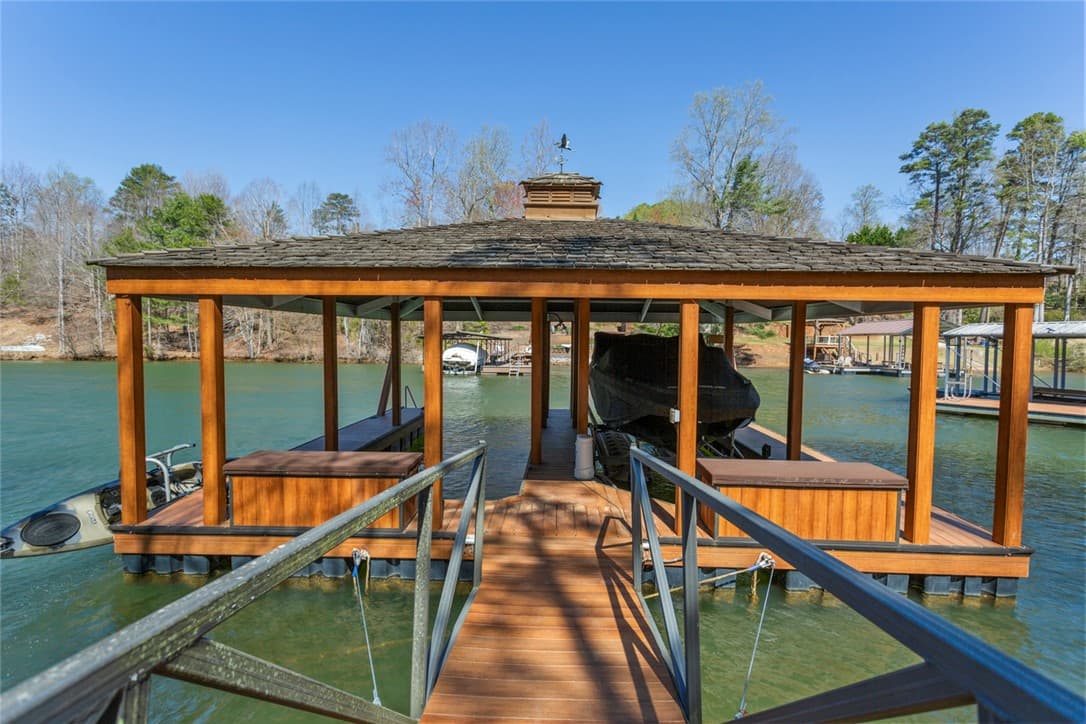 Property image 3 at 620 Crooked Trace Lane, Seneca, SC 29672