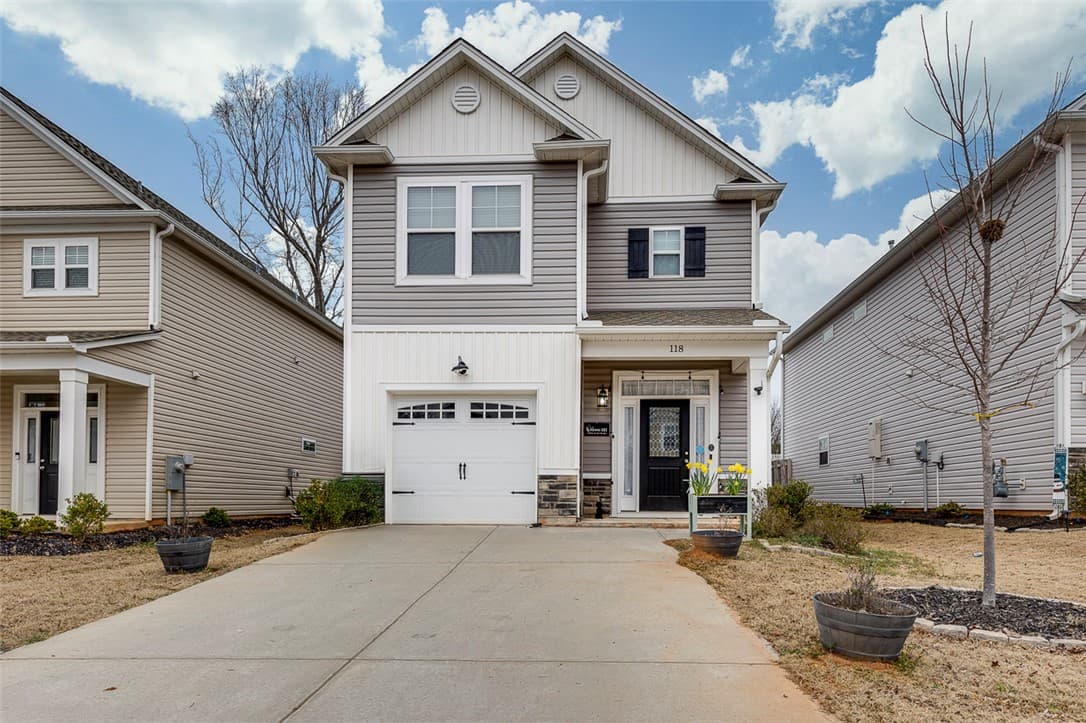 Property image 1 at 118 Highland Park Court, Easley, SC 29642
