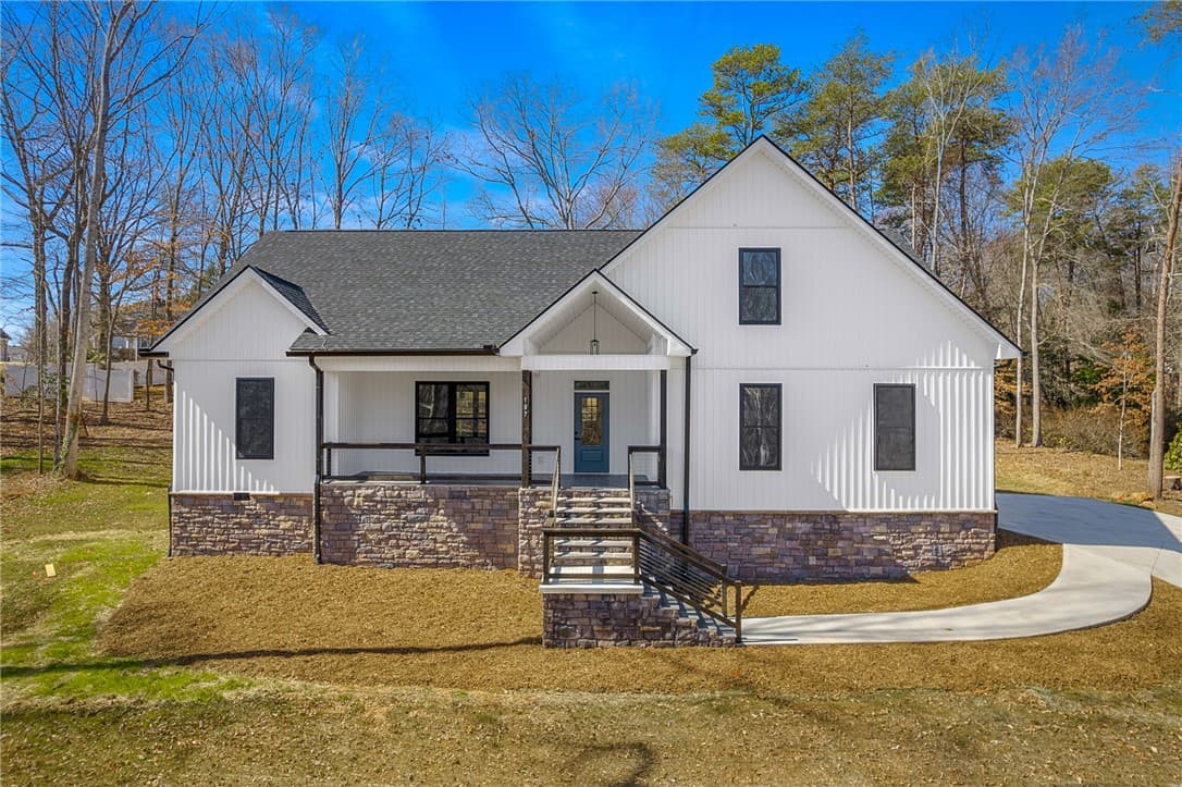 Property image 4 at 107 Bentwood Lane, Pickens, SC 29671