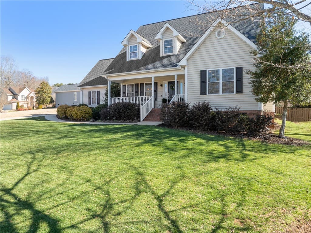Property image 3 at 105 Ridgestone Drive, Central, SC 29630