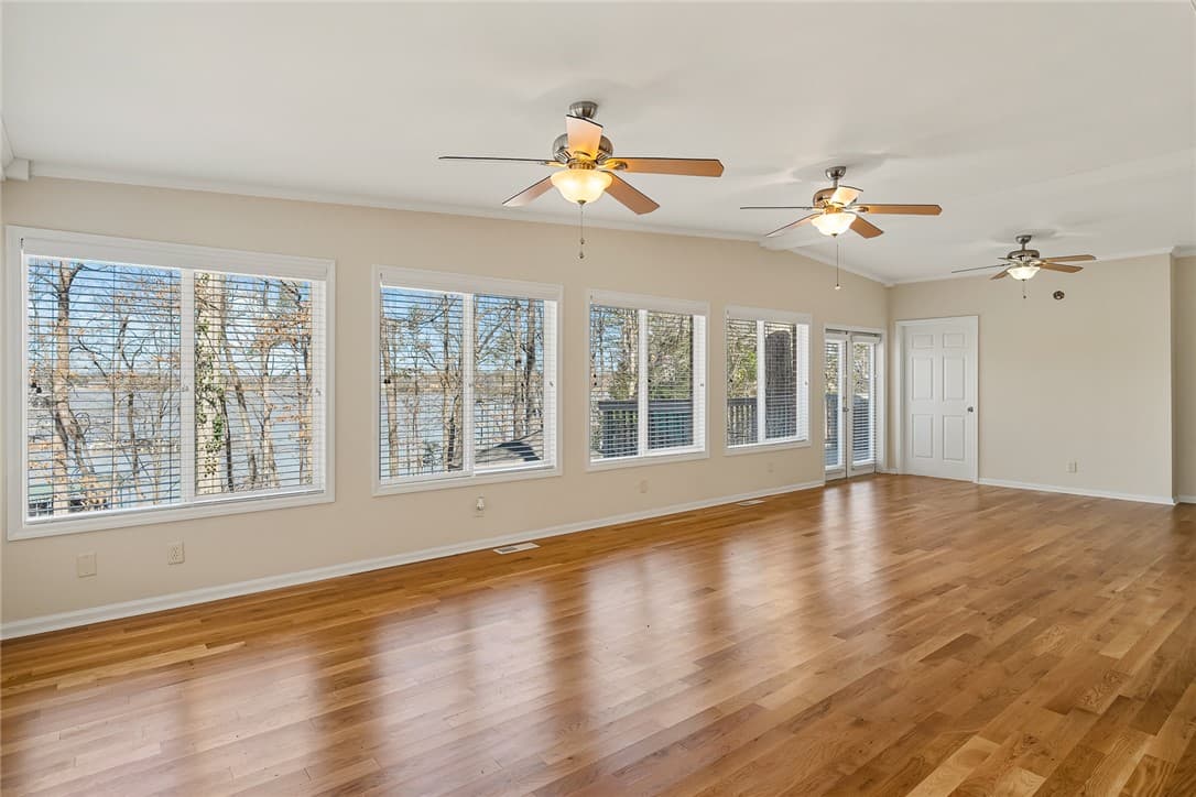 Property image 3 at 350 Lynch Lane, Seneca, SC 29678