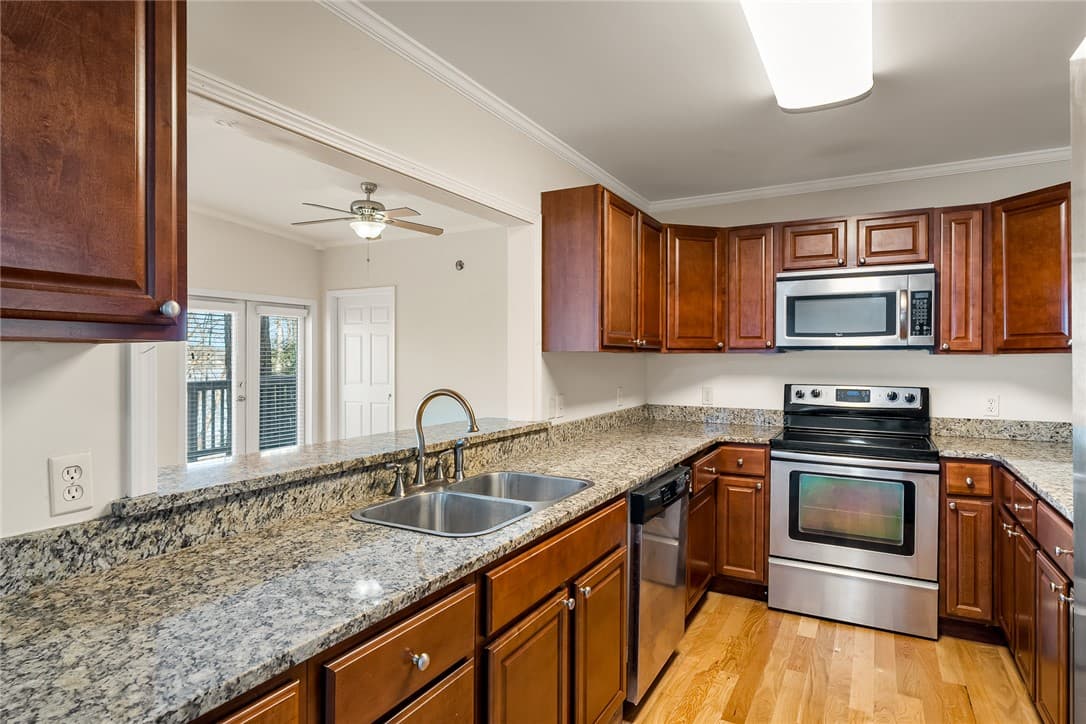 Property image 5 at 350 Lynch Lane, Seneca, SC 29678