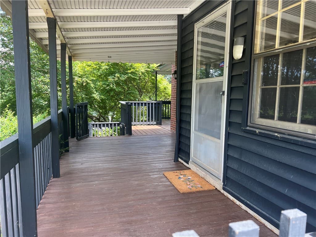 Property image 3 at 1003 S Walnut Street, Seneca, SC 29678