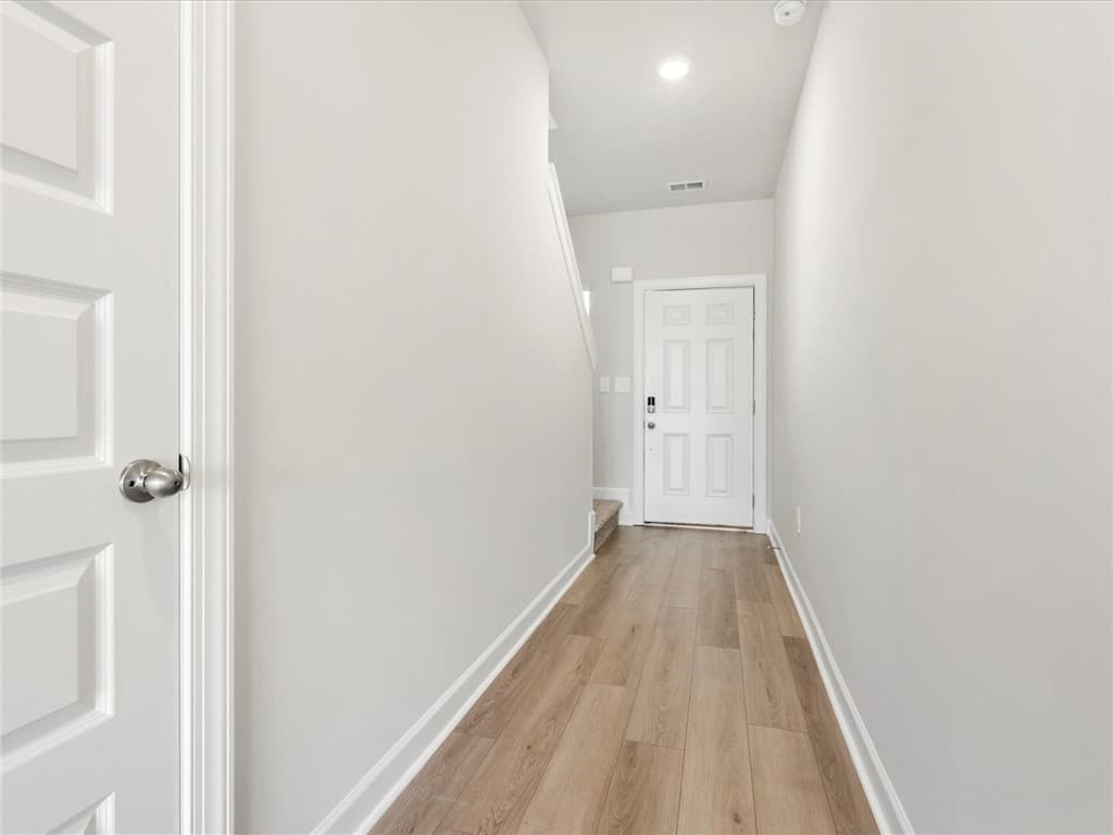 Property image 2 at 704 Whitebark Drive, Pendleton, SC 29670