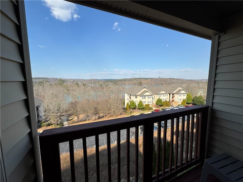 Property image 2 at 932 Harts Cove Way, Seneca, SC 29678