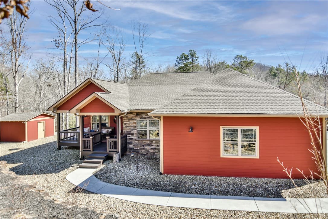 Property image 2 at 160 Julie Way, Pickens, SC 29671