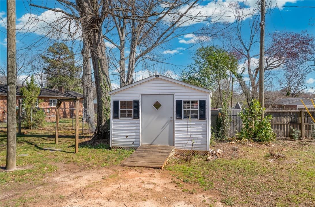 Property image 3 at 402 Harden Road, Anderson, SC 29621