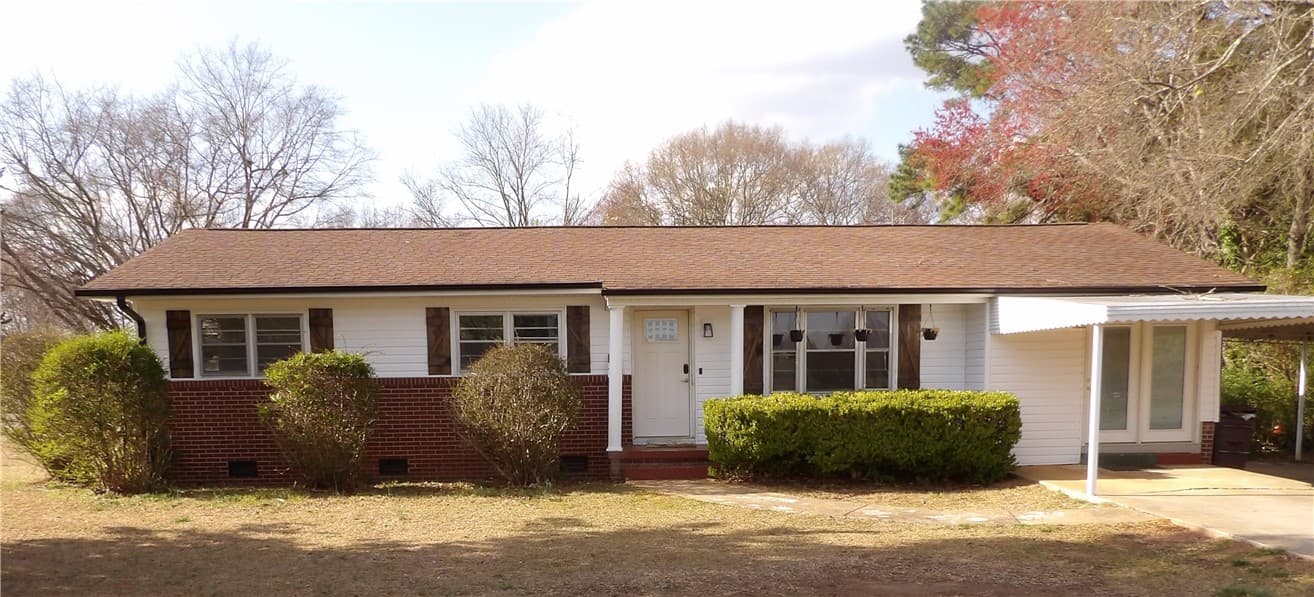 Pendleton Homes, Pendleton Community