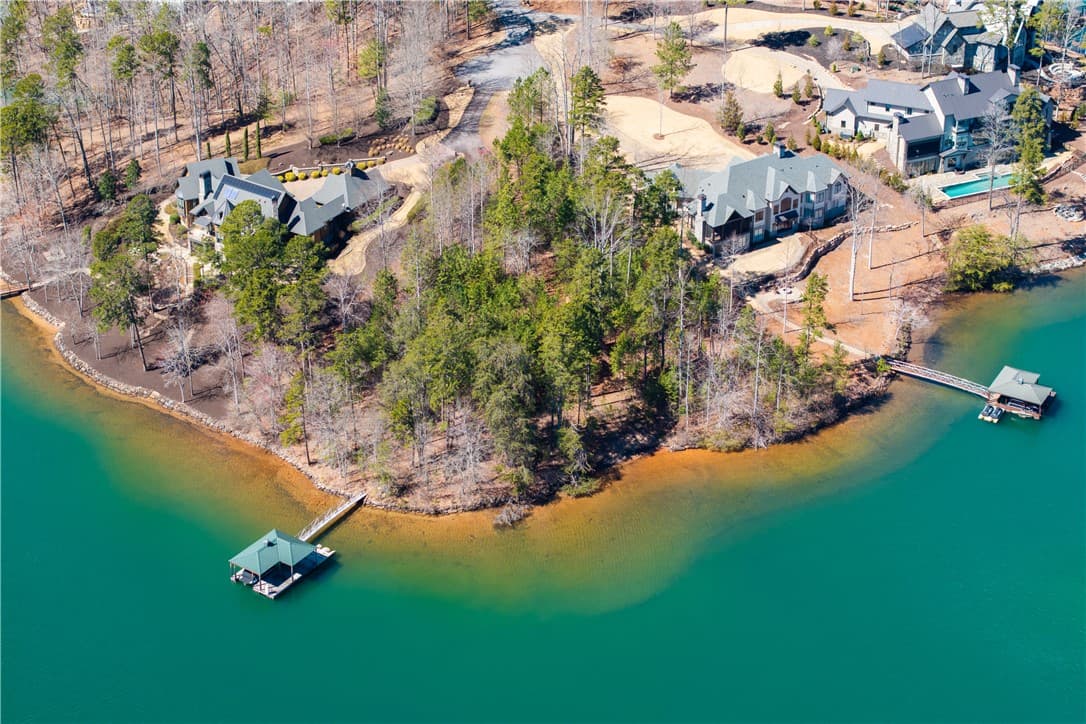 581 Big Creek Way