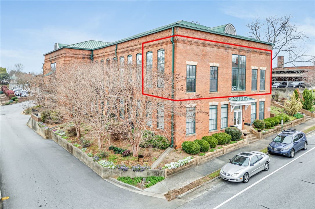Property image 3 at 102 Russell Street, Easley, SC 29640