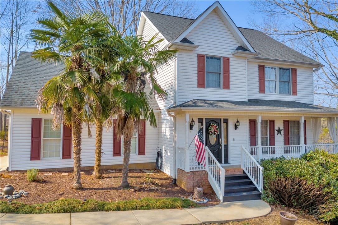 Property image 5 at 300 Summer Walk Court, Seneca, SC 29678