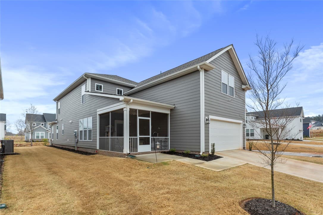 Property image 4 at 108 Founders Boulevard, Central, SC 29630