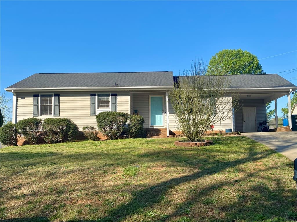 Property image 1 at 218 Maple Drive, Anderson, SC 29621