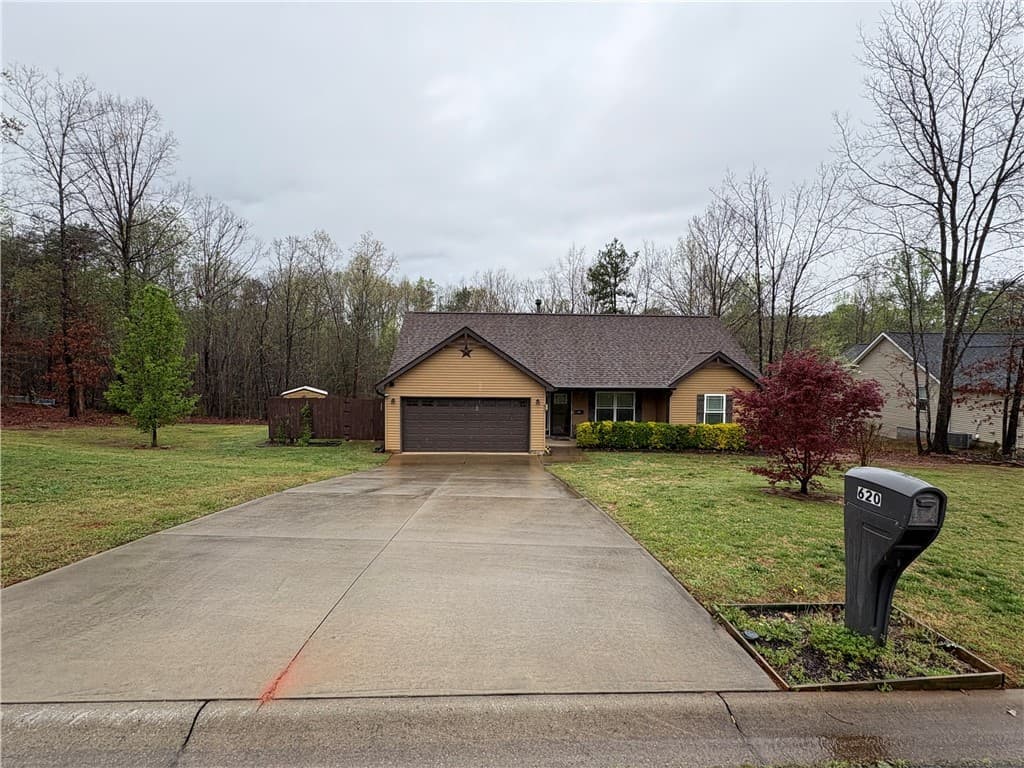 Property image 1 at 620 Revolutionary Drive, West Union, SC 29696