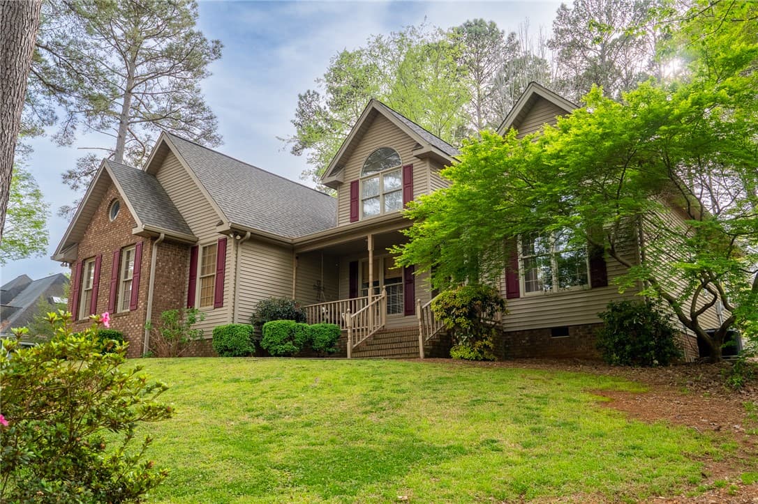 Property image 3 at 108 Emerald Pointe Drive, Seneca, SC 29672