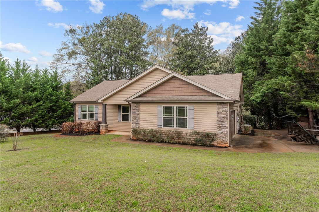Property image 2 at 101 Amanda Drive, Anderson, SC 29621