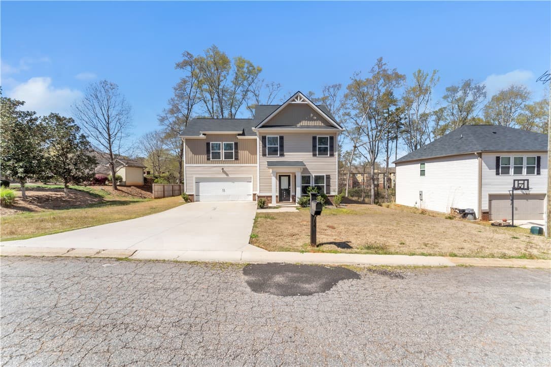 Property image 2 at 405 Fairfax Street, Anderson, SC 29625