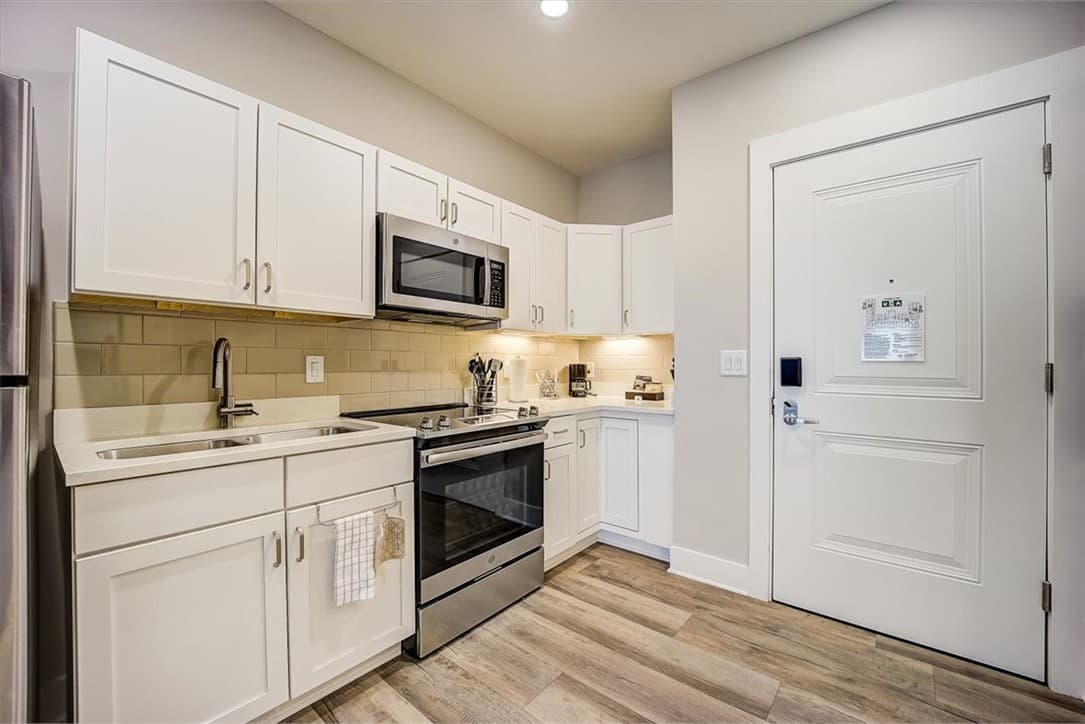 Property image 3 at 13500 Clemson Boulevard, Seneca, SC 29678