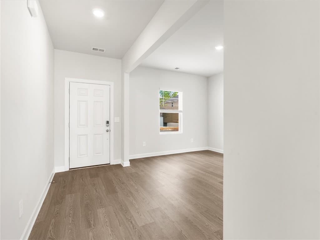 Property image 2 at 762 Treeline Road, Moore, SC 29369