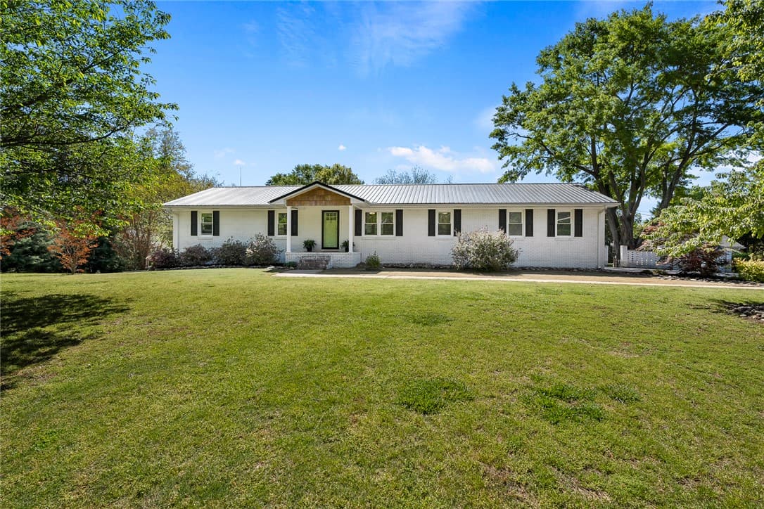 Property image 1 at 6 River Drive Extension, Williamston, SC 29697