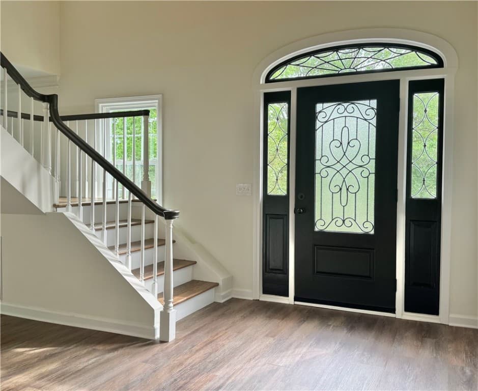 Property image 3 at 102 Buckingham Court, Easley, SC 29640