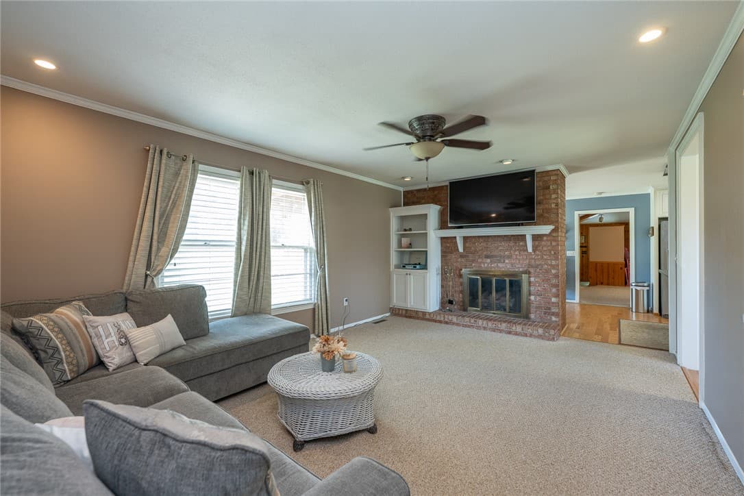 Property image 4 at 107 Lullwater Parkway, Anderson, SC 29626