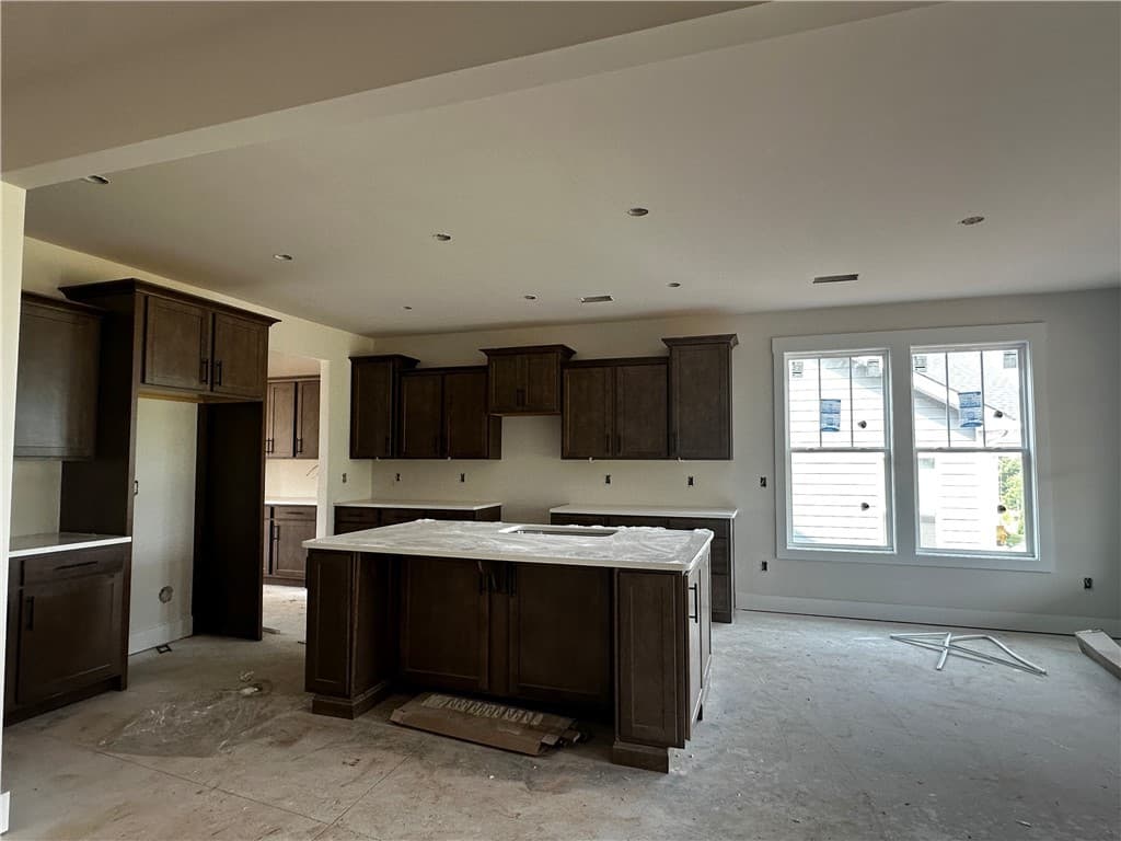 Property image 2 at 209 Summerall Lane, Seneca, SC 29678