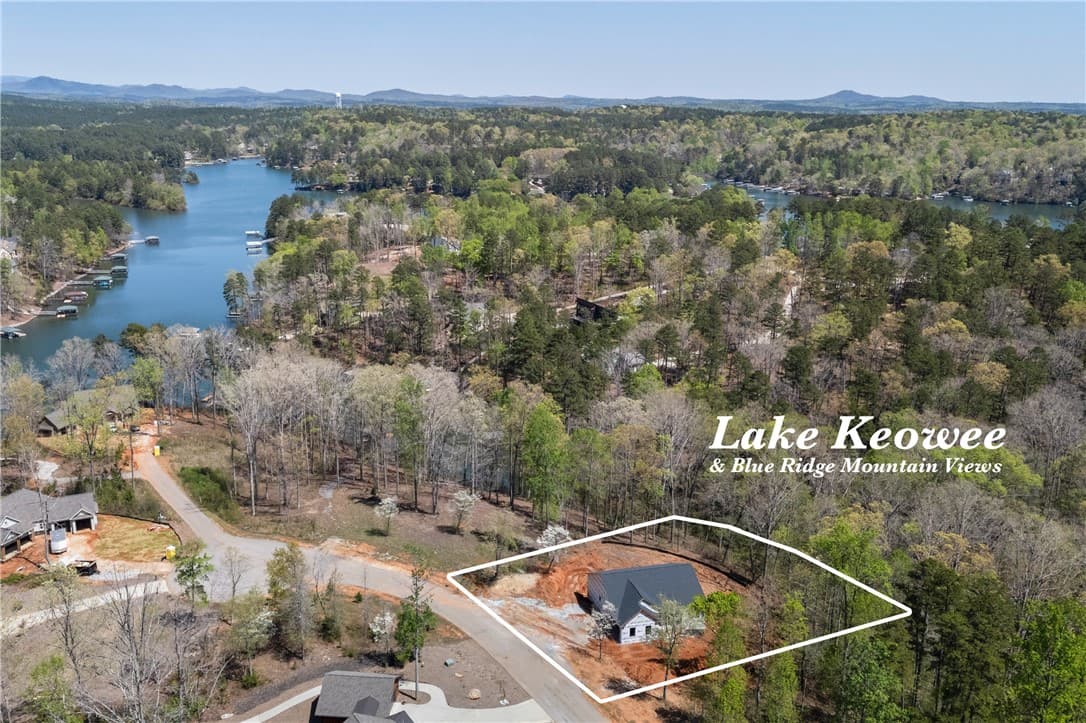 Property image 2 at 1112 Little River View Drive, Seneca, SC 29672