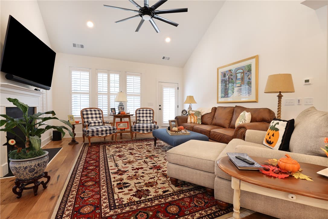 Property image 3 at 211 Grange Valley Lane, Central, SC 29630