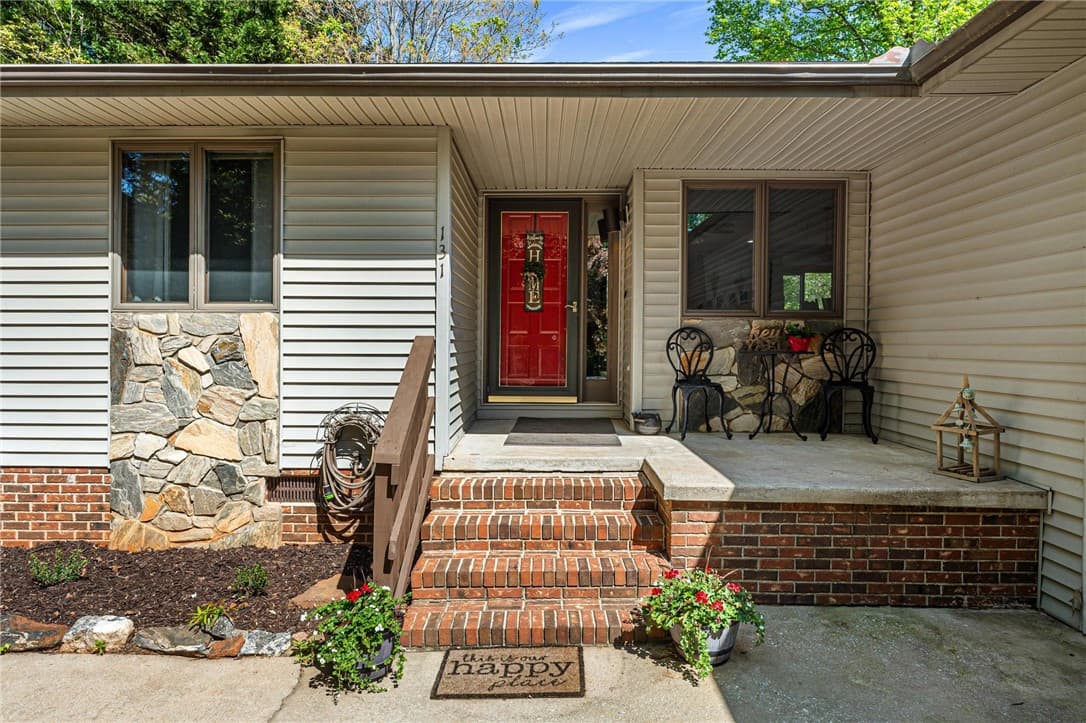 Property image 2 at 131 Player Lane, Westminster, SC 29693