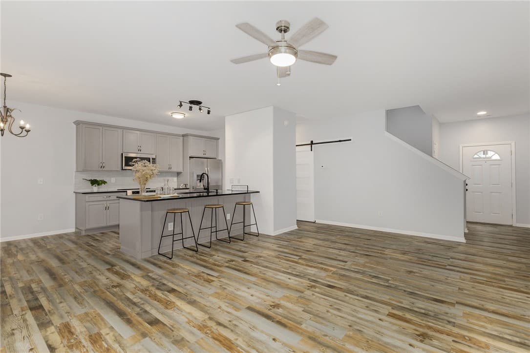 Property image 4 at 101 Pin Oak Court, Easley, SC 29642