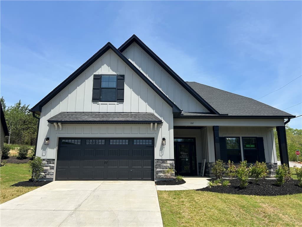 102 Shale Drive