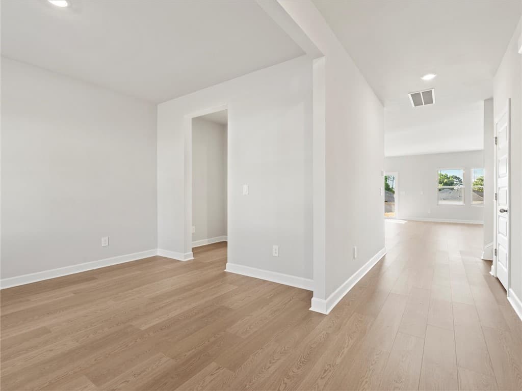Property image 3 at 222 Maxwell Drive, Easley, SC 29642