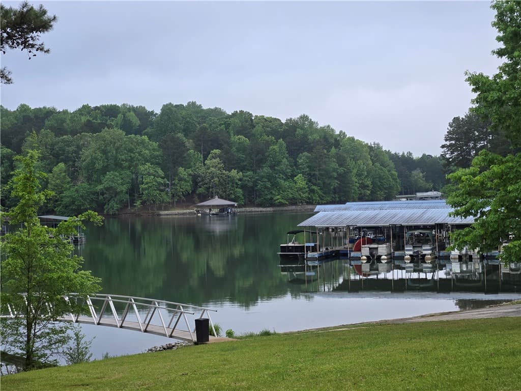 Property image 5 at 501 Arrowhead Drive, Westminster, SC 29693