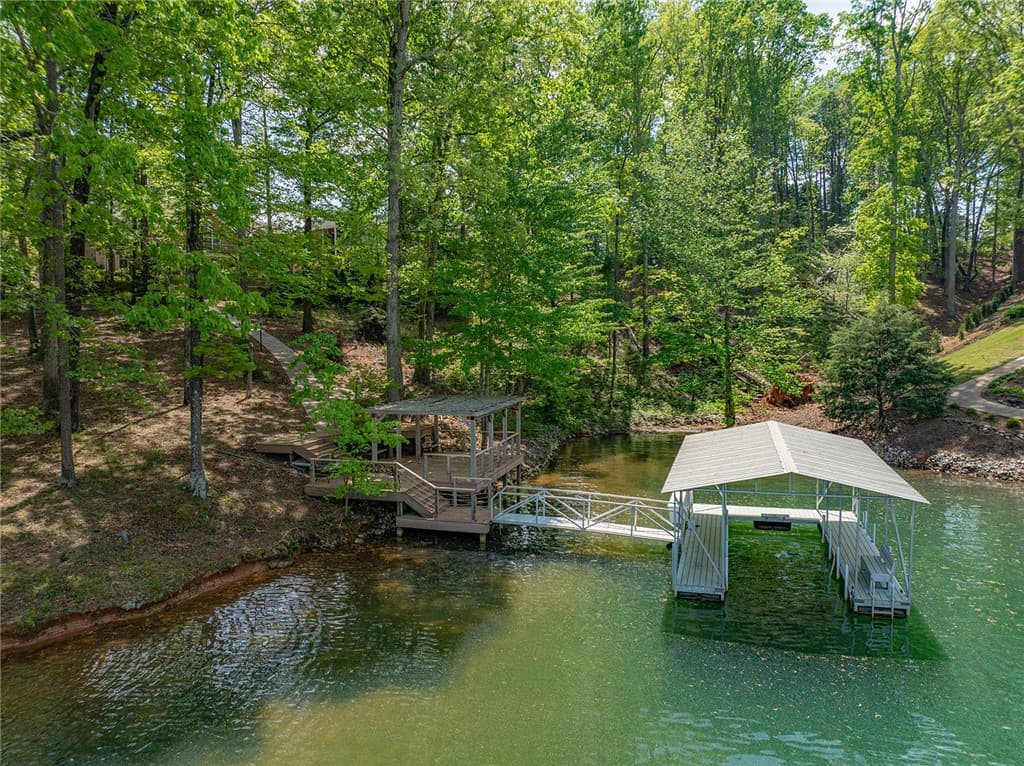 Property image 2 at 209 Amethyst Way, Seneca, SC 29672