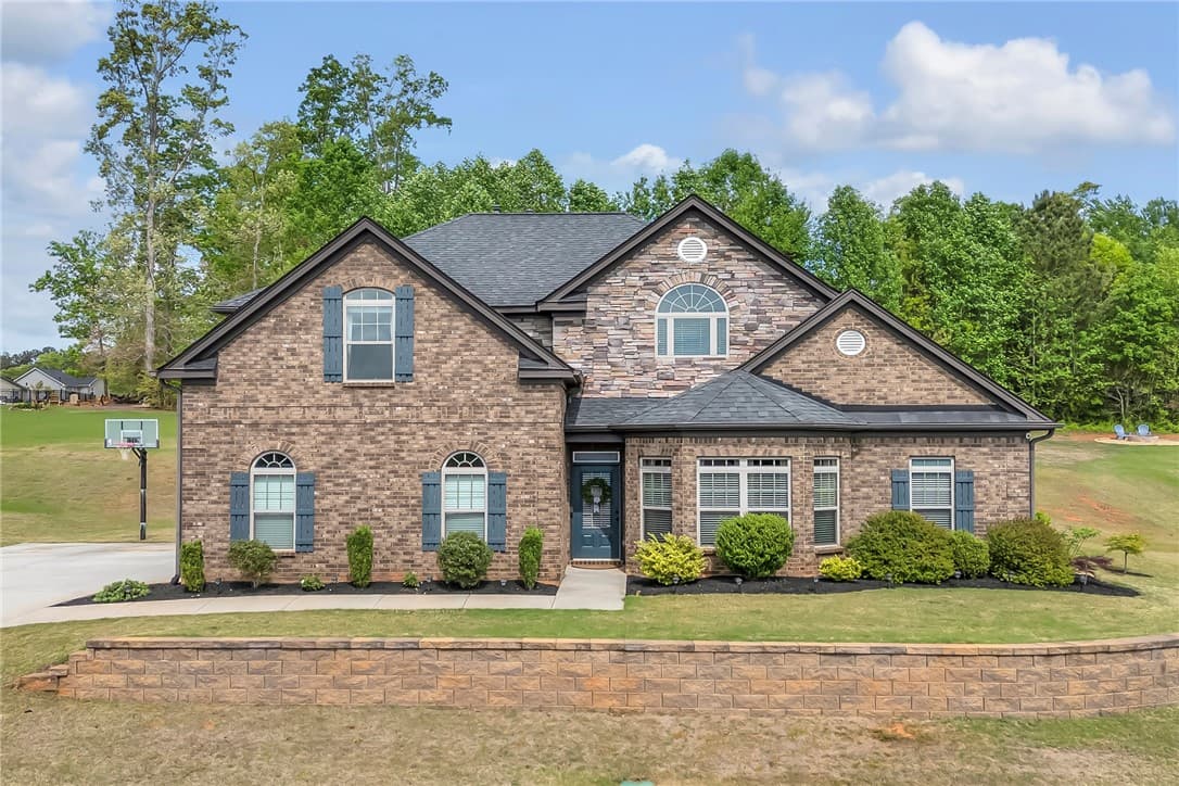James Lake, Easley Community