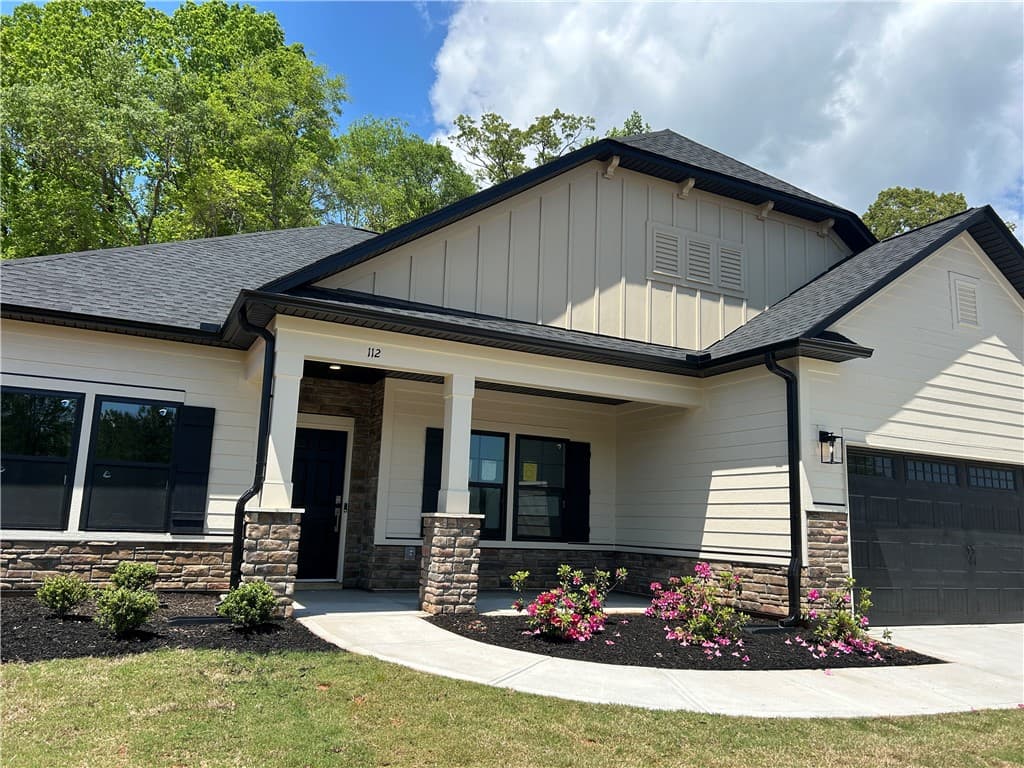 Property image 2 at 112 Shale Drive, Central, SC 29630