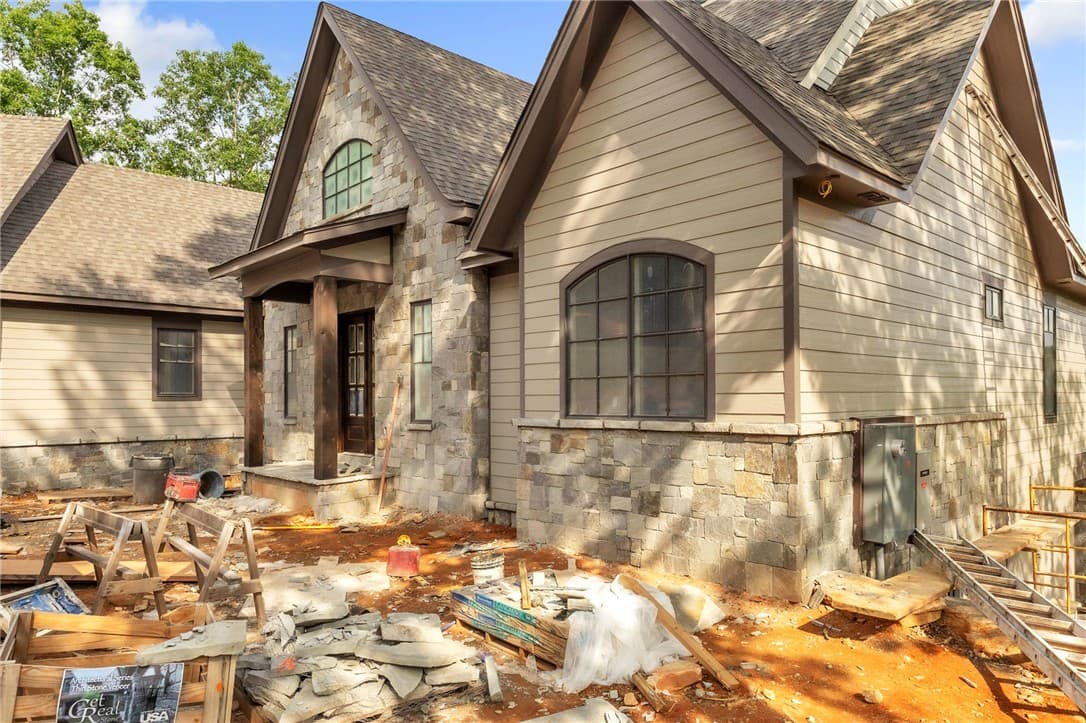 Property image 2 at 909 Woodlake Way, Salem, SC 29676