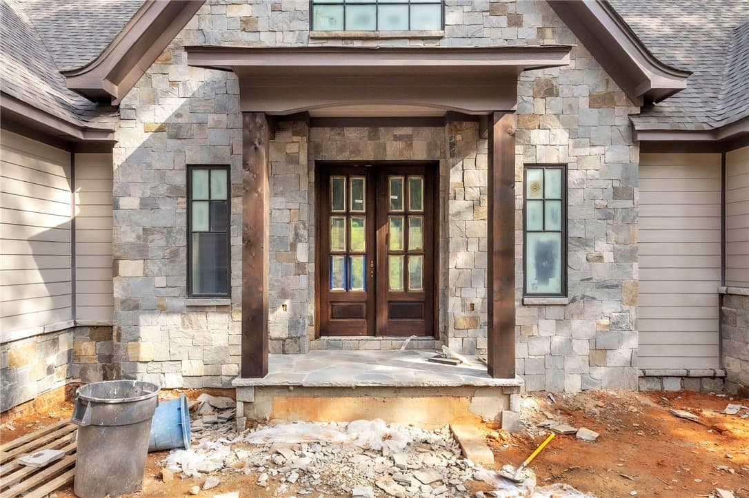 Property image 3 at 909 Woodlake Way, Salem, SC 29676