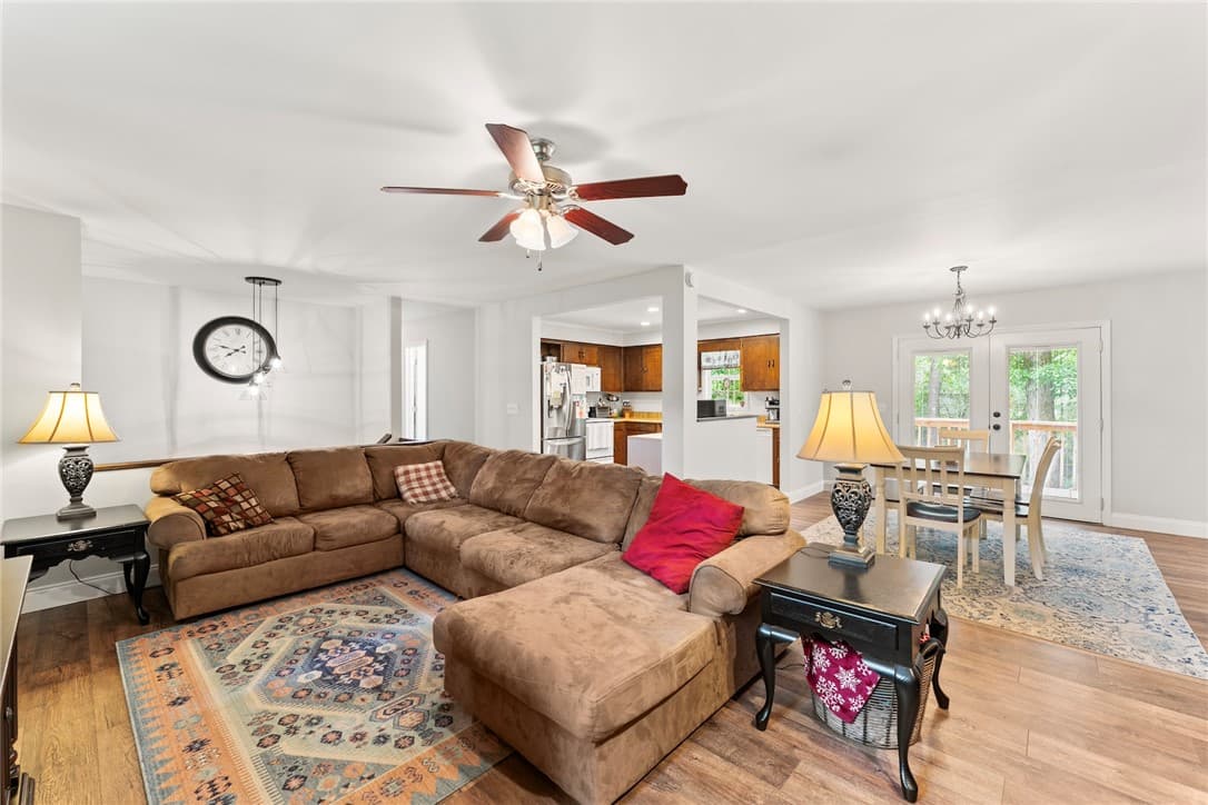 Property image 5 at 802 White Oak Hill Drive, Seneca, SC 29678