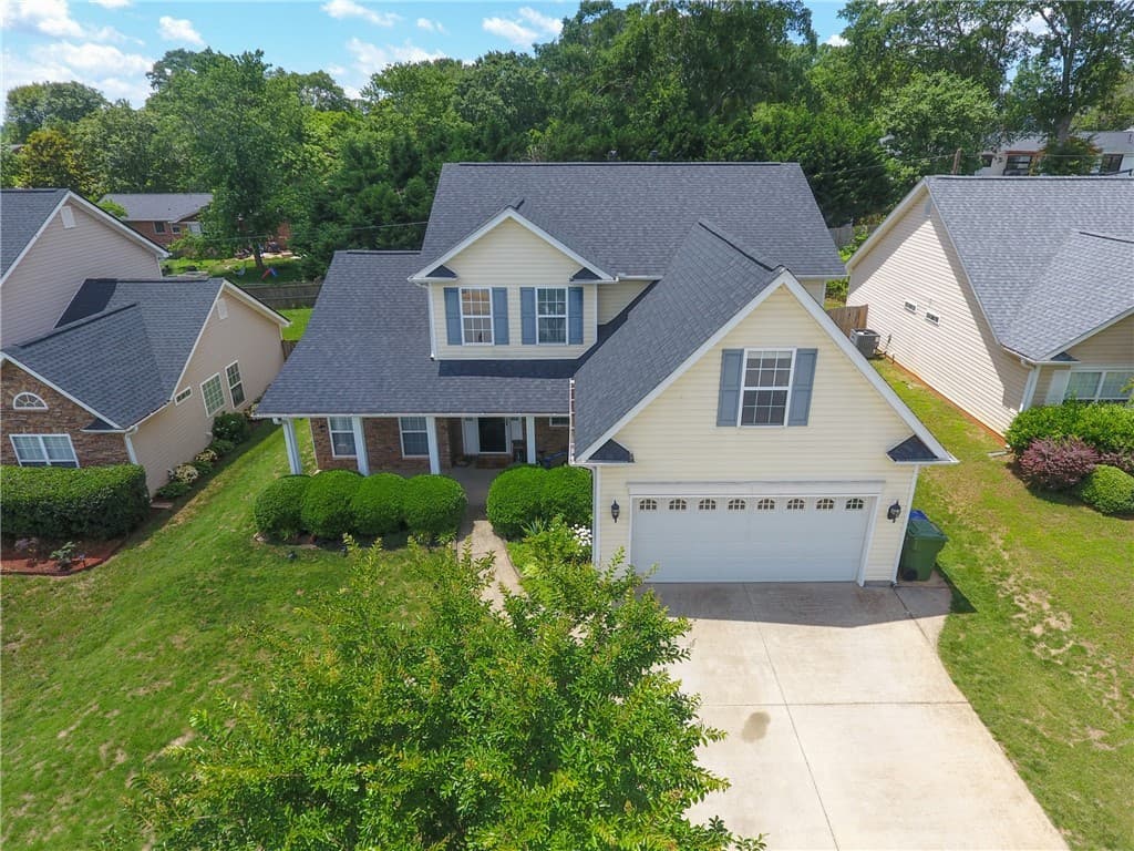 Property image 4 at 204 Silver Run Lane, Greenville, SC 29607