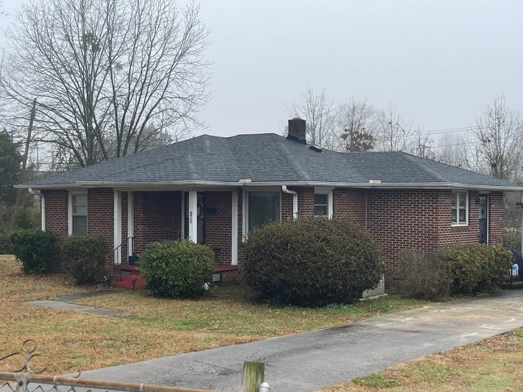 407 Emma Street