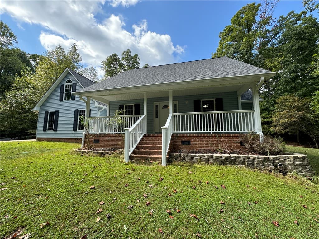 Property image 2 at 120 Pin Du Lac Drive, Central, SC 29630